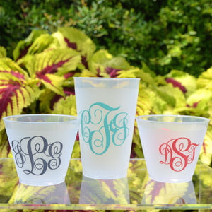 Personalized Wreath Monogram Frost Flex Cups